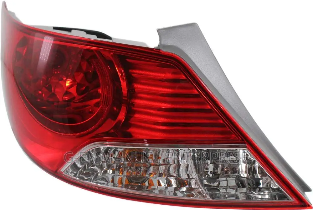 HYUNDAI Accent 2014 Tail Light. Original Parts Only.