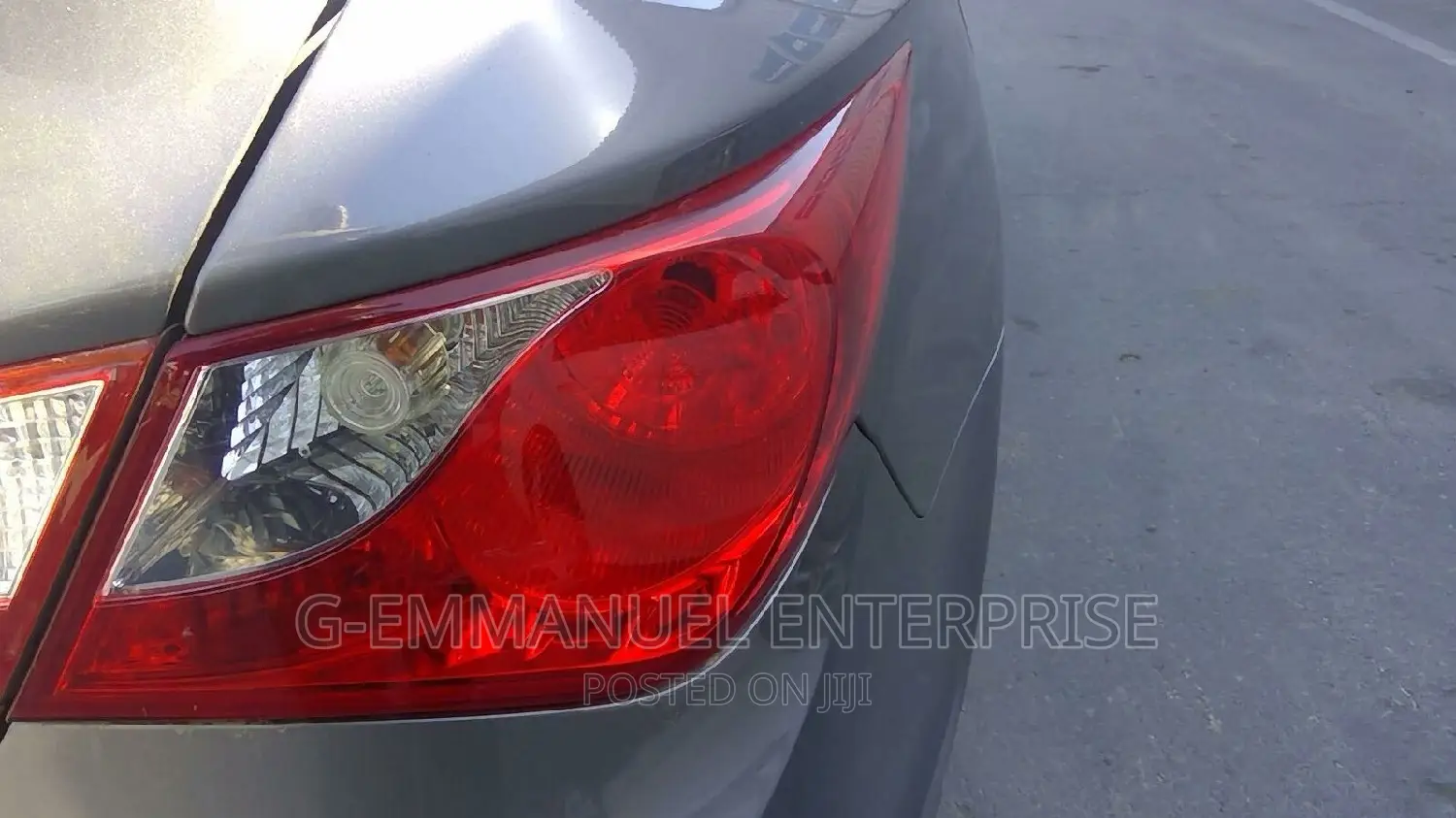 HYUNDAI Sonata 2013 Tail Light. Original Parts Only.