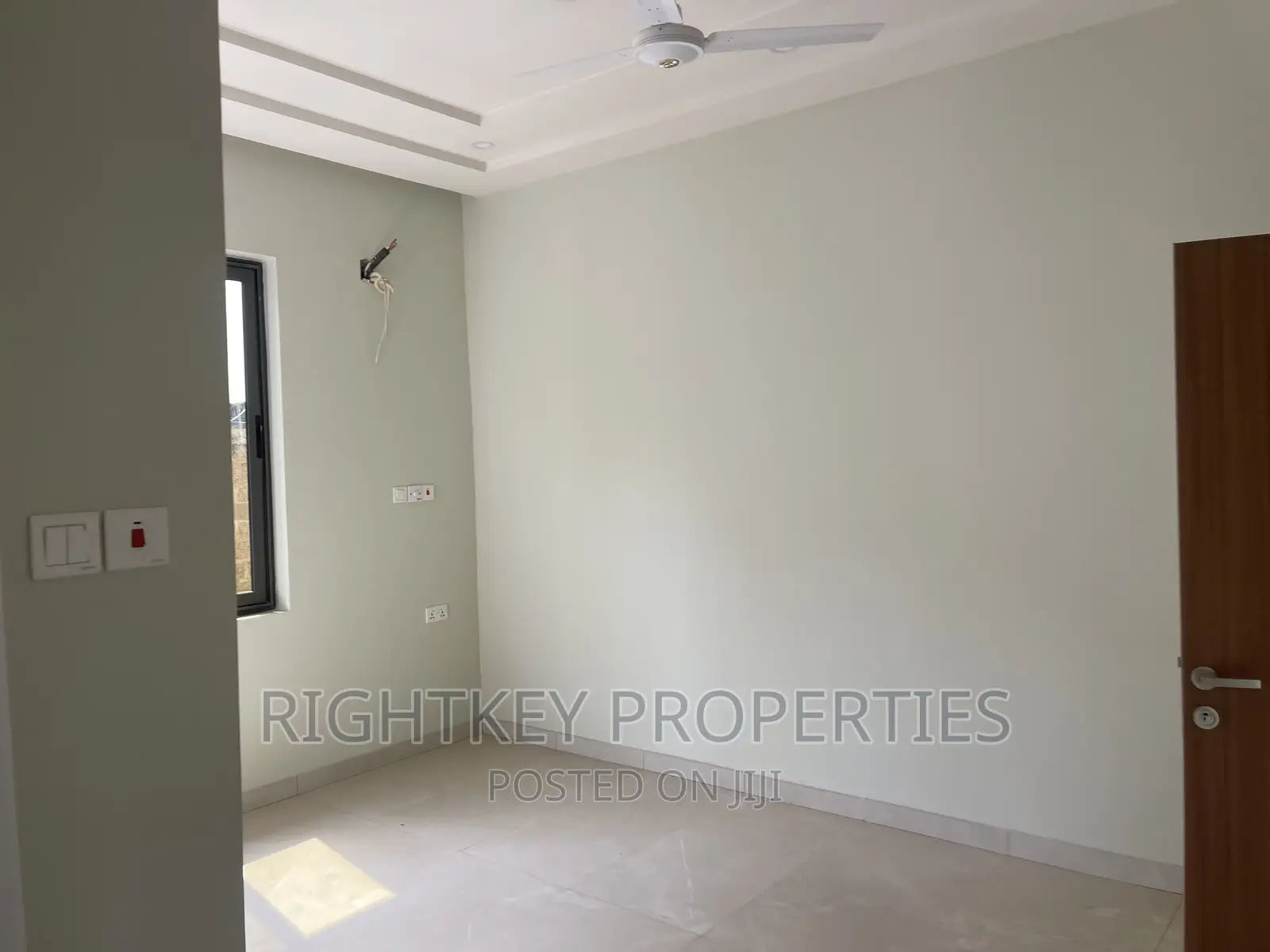 3bdrm Duplex in Ahodwo, Kumasi Metropolitan for sale