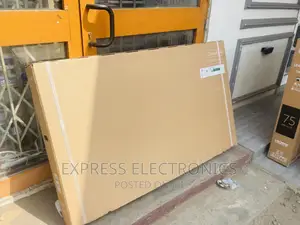 Slim Sleek Design UHD Smart Samsung 65”Cu8000 .—