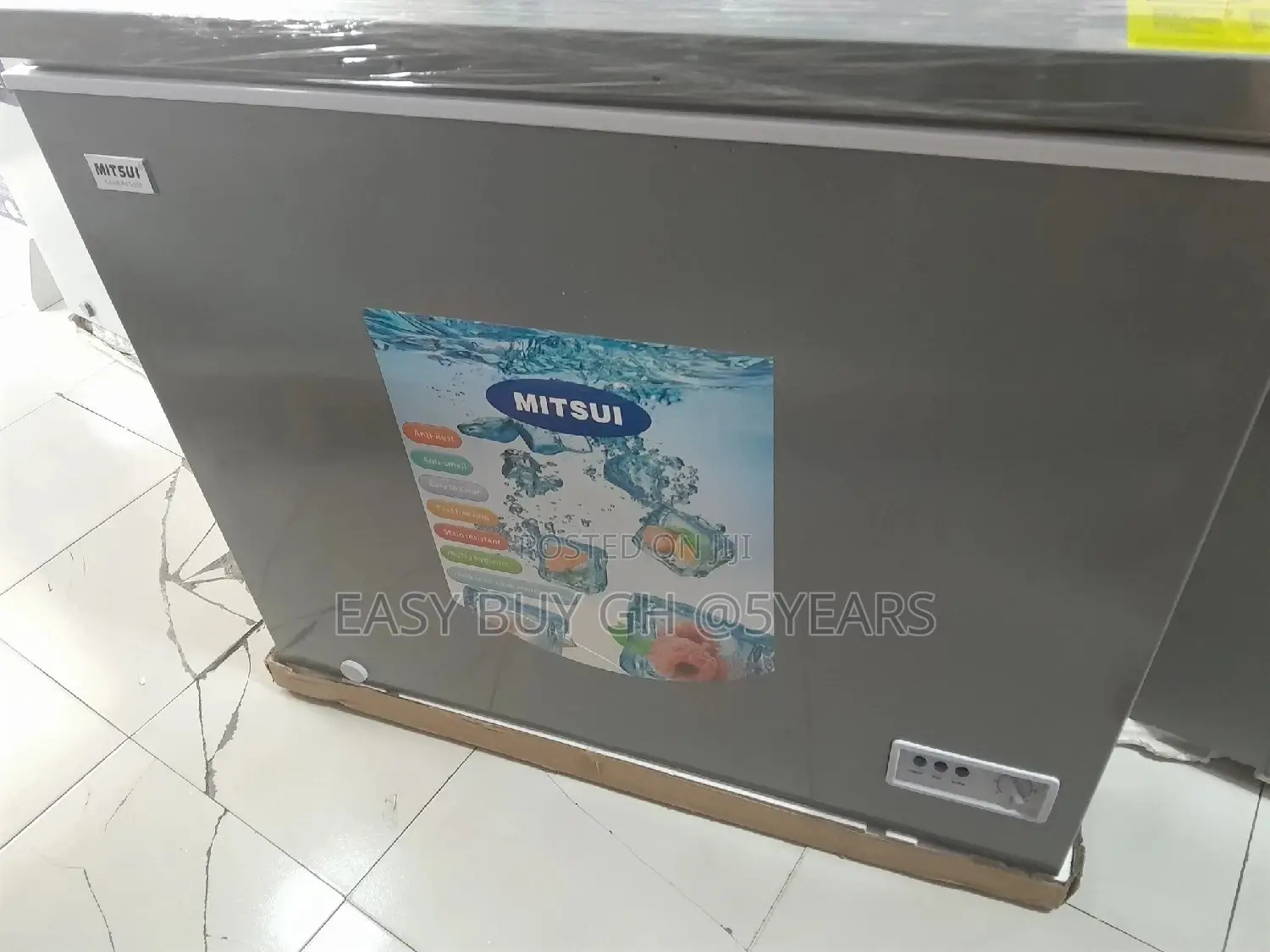 Fresh in Box Modern Mitsui Chest Freezer