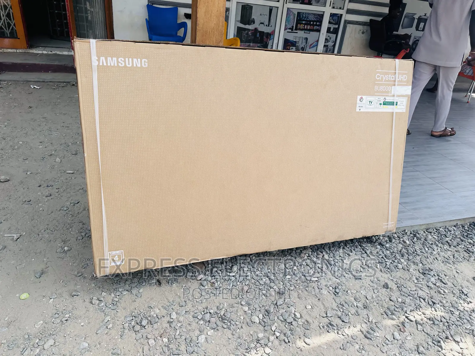 Pure Colors UHD Smart Samsung 55”Au7092 Tv 