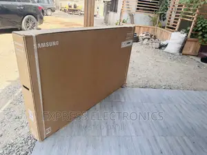 Glossy Slim UHD Smart Samsung 55au7000 Tv 