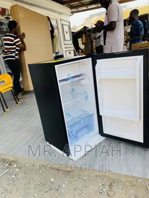 Quality Yet Affordable PearlPF-109 Single Door Refrigerator