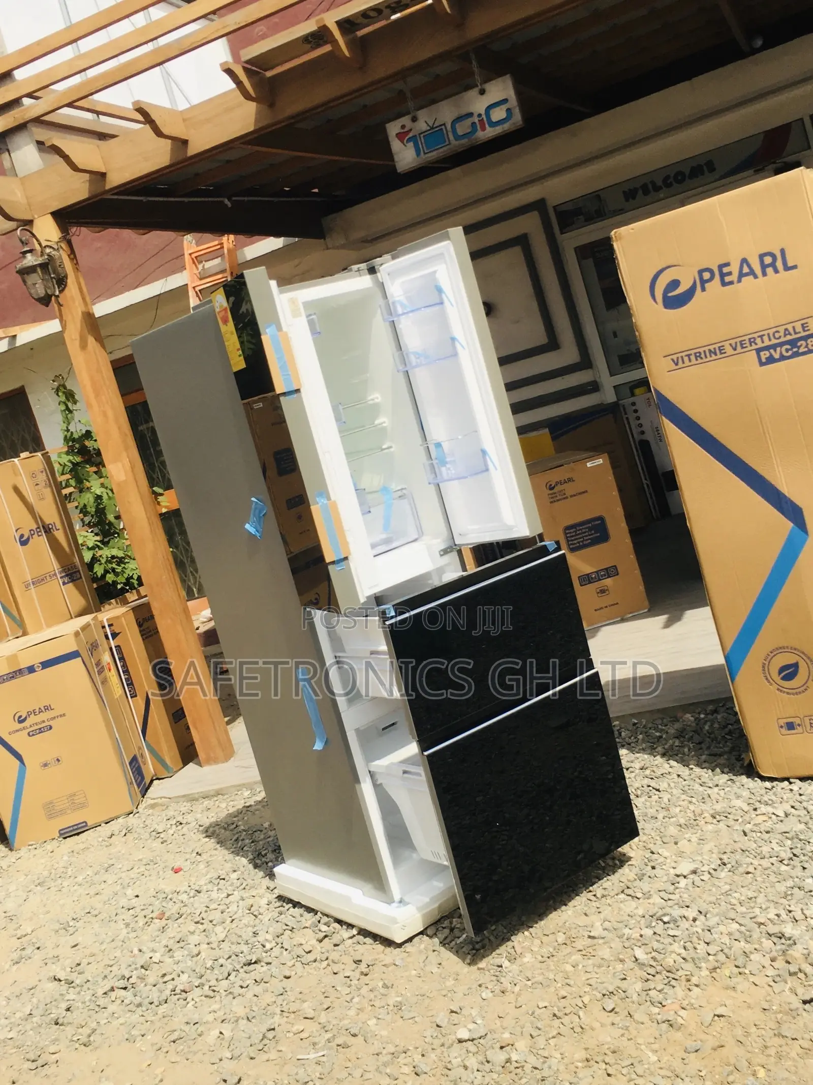 Black Glass 4 Doors Bottomfreezer Pearl PF-470 Fridge