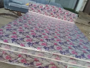Queen Size Complete Bed