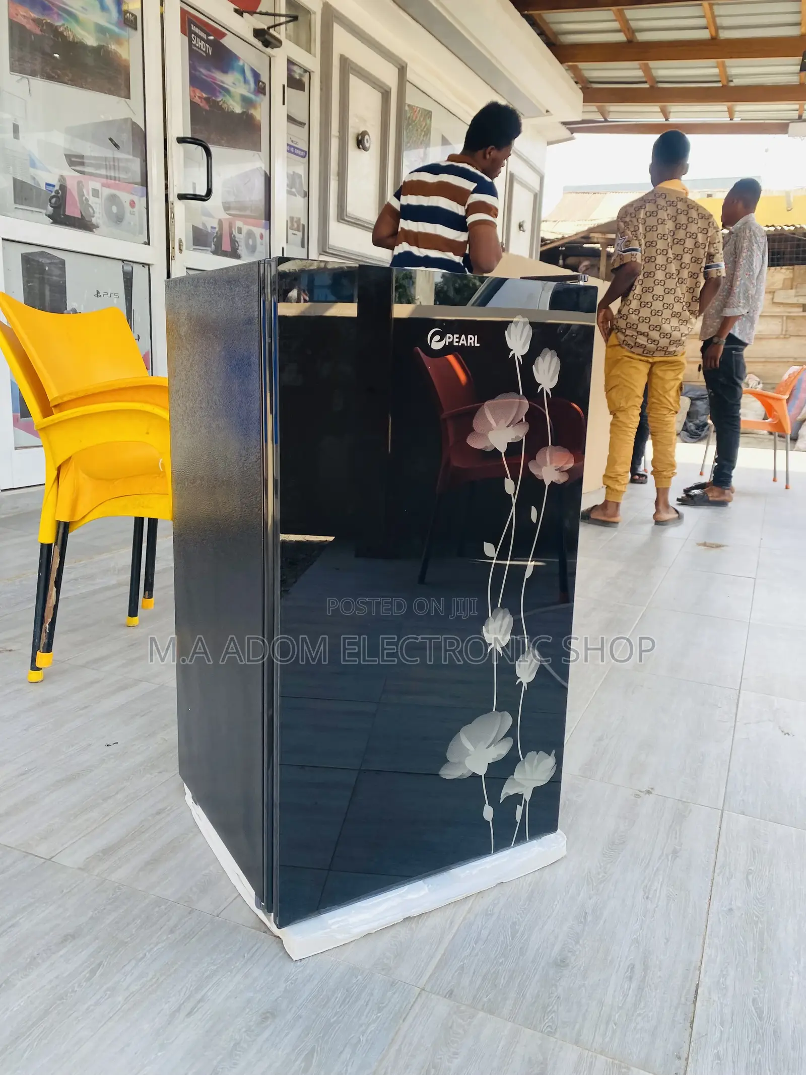 Durable Yet Affordable Pearl PF-109 Single Door Refrigerator