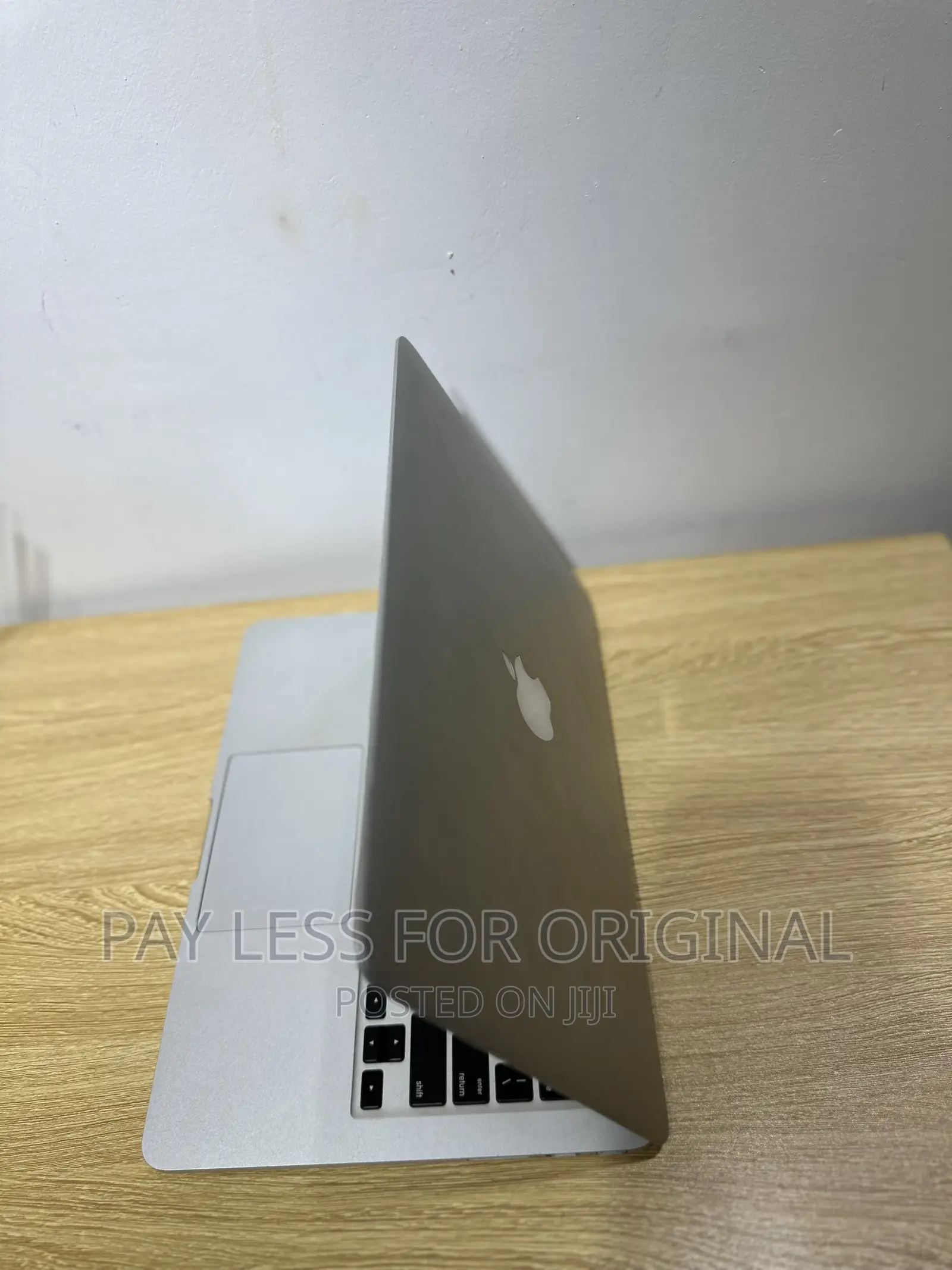 Laptop Apple MacBook Pro 8GB Intel Core i5 SSD 128GB