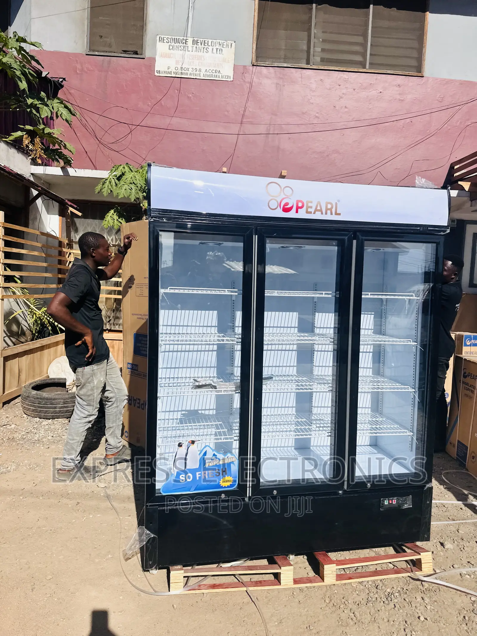 Pearl Display Fridge 3 Doors PVC-150 White —