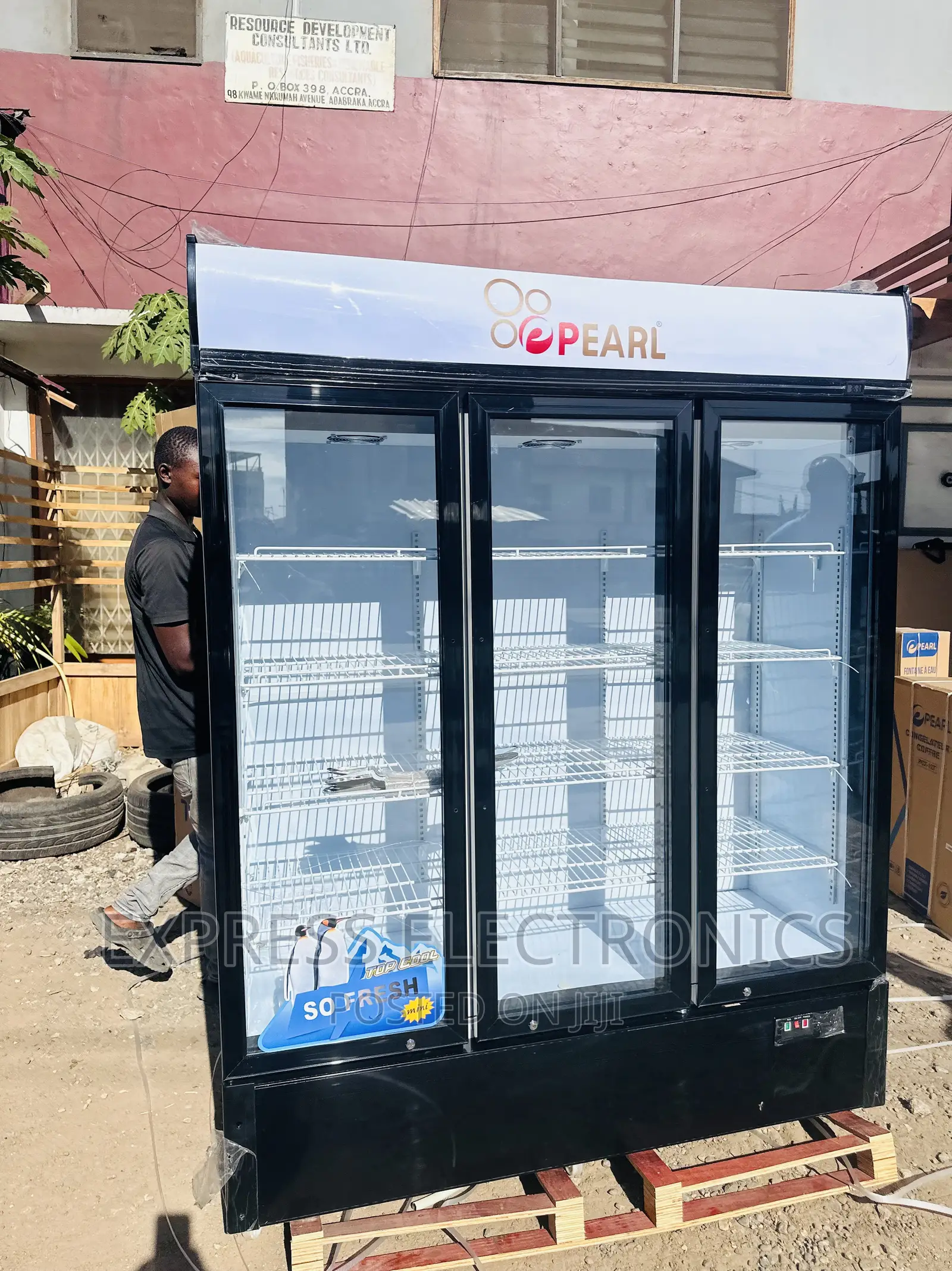 Zealous New Pearl Display Fridge Pearl 3doors PVC-150