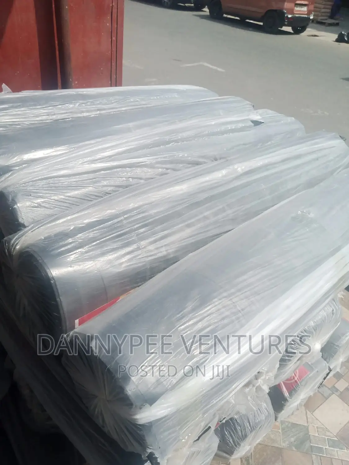 Concrete Black Rubber