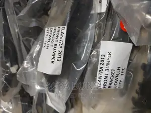 2011 2016 Hyundai Elantra Front Bumper Bracket Locker Pair