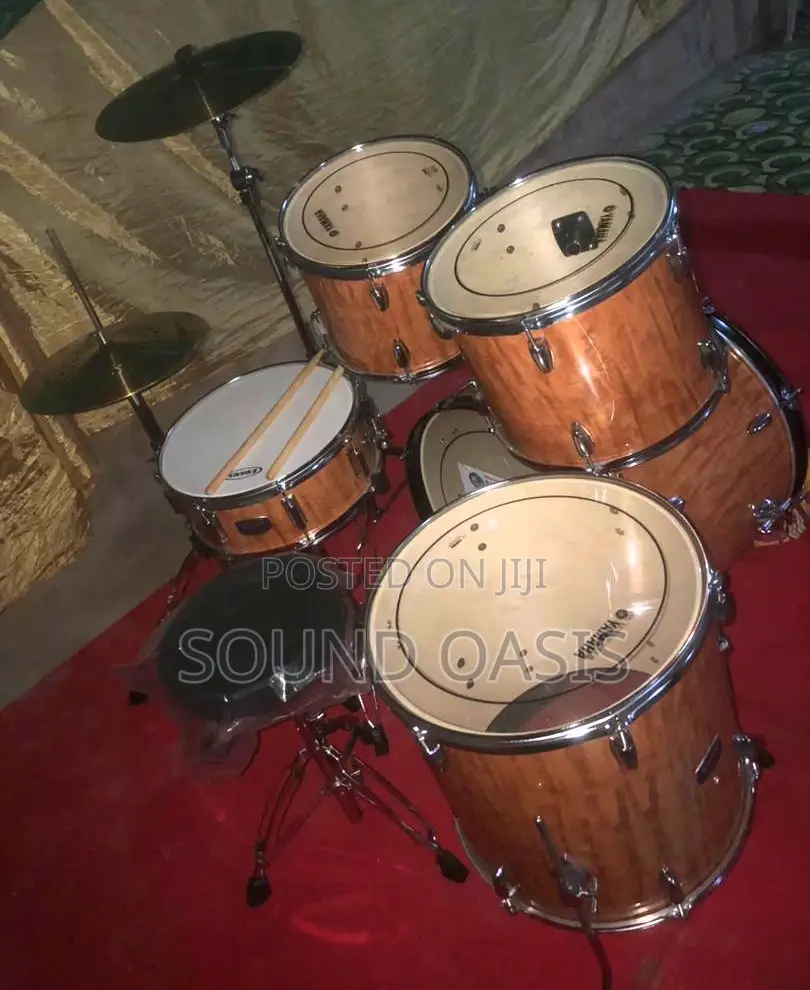 Yamaha Acoustic Drumset (Twany Brown) 5set