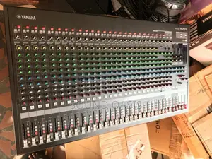 Yamaha Mgp32x Mixing Console
32-Channel Mixer