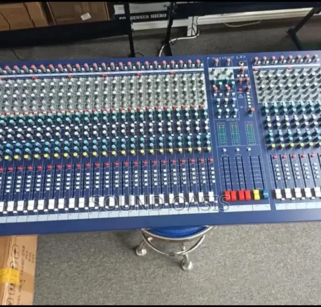 Soundcraft Lx9- 32 Channel Live Audio Mixer