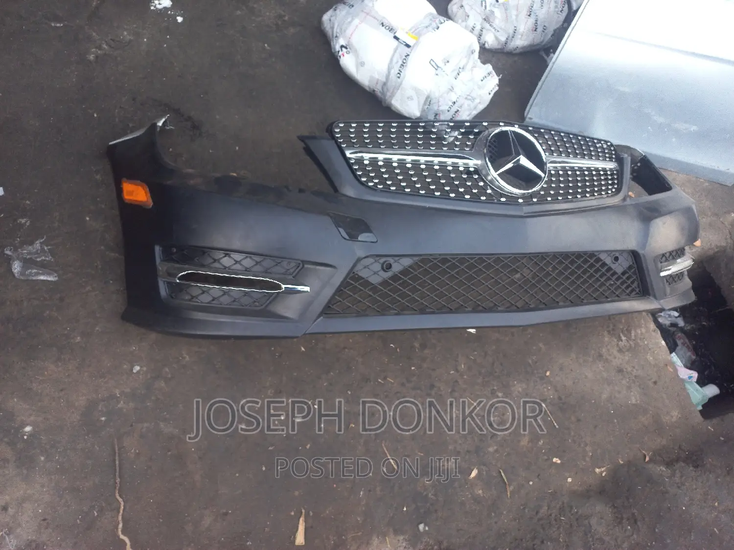 W204 C250 Front Bumper Complete 2011,2012,2013,2014