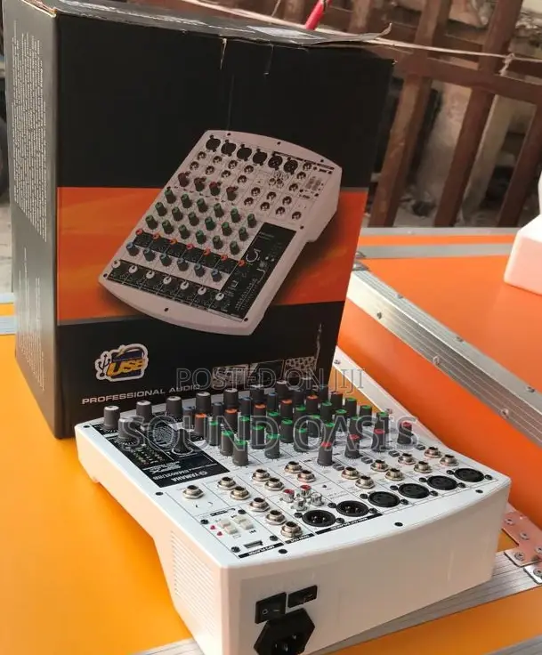 SM802 Live Streaming Mixer (Yamaha) 8-Channel Mixer