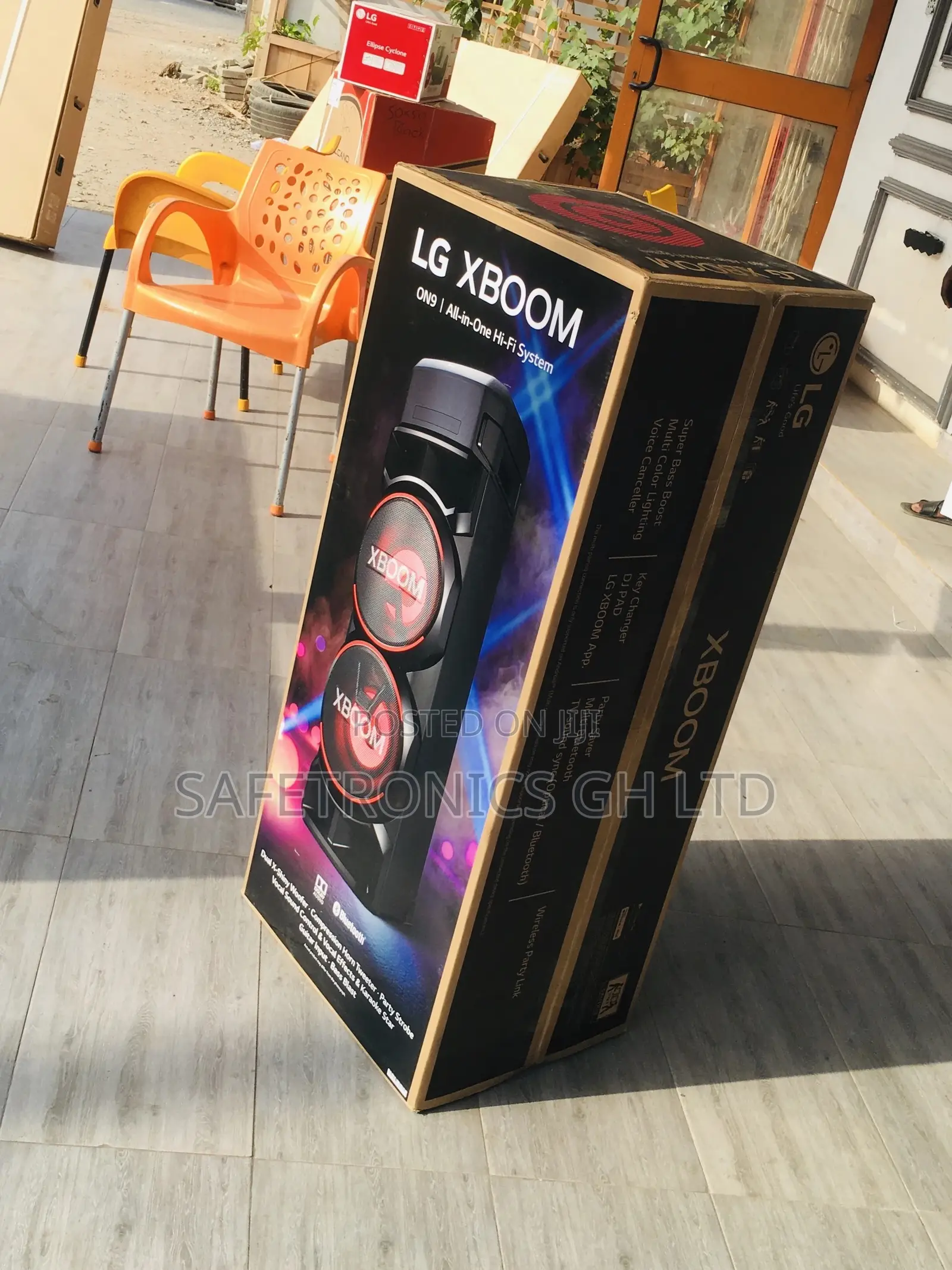 Electric LG Bluetooth Black ON9 Wireless Speaker