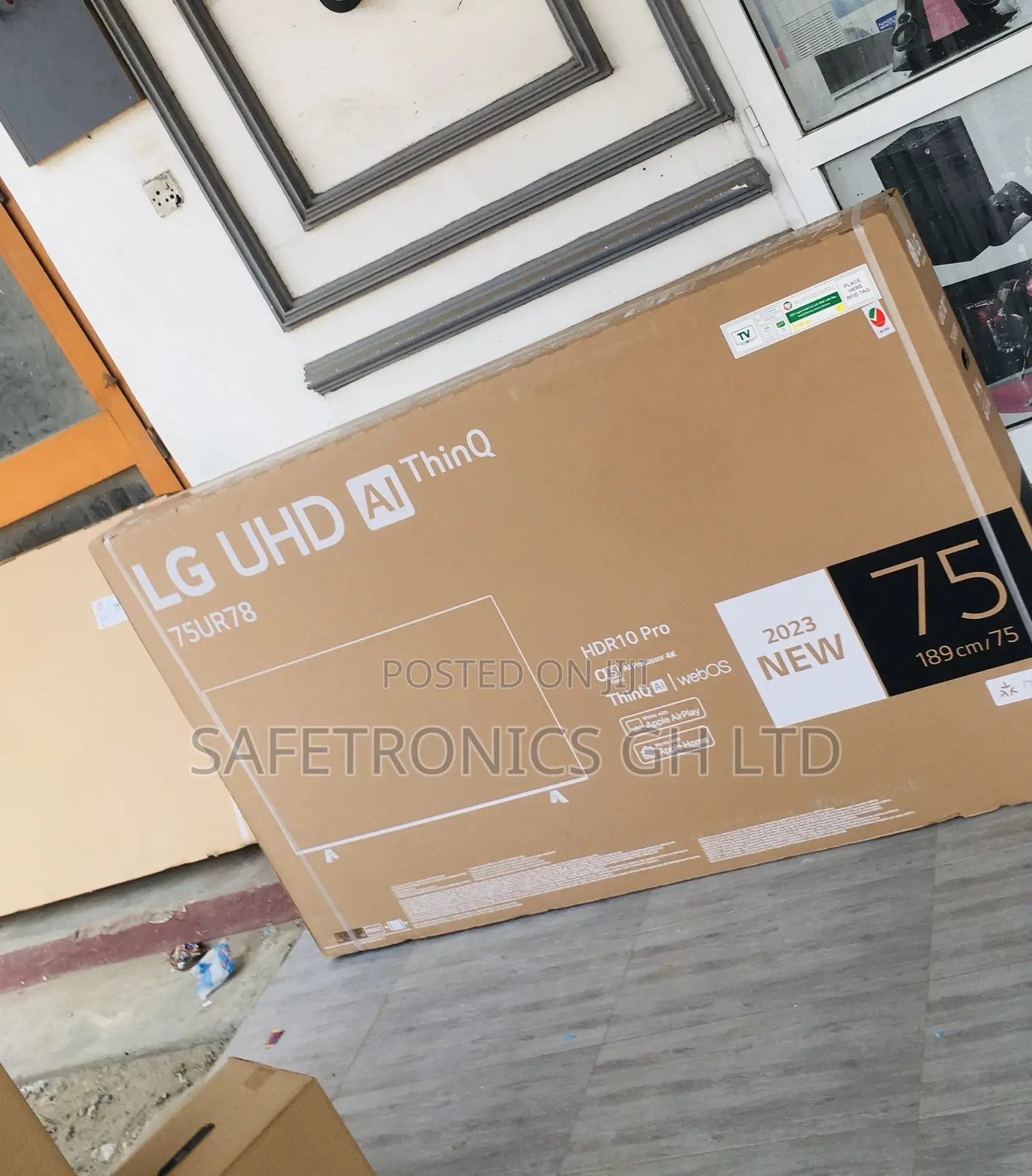 LED Glossy Smart UHD Black UR73 75 Inches LG Electric Tv