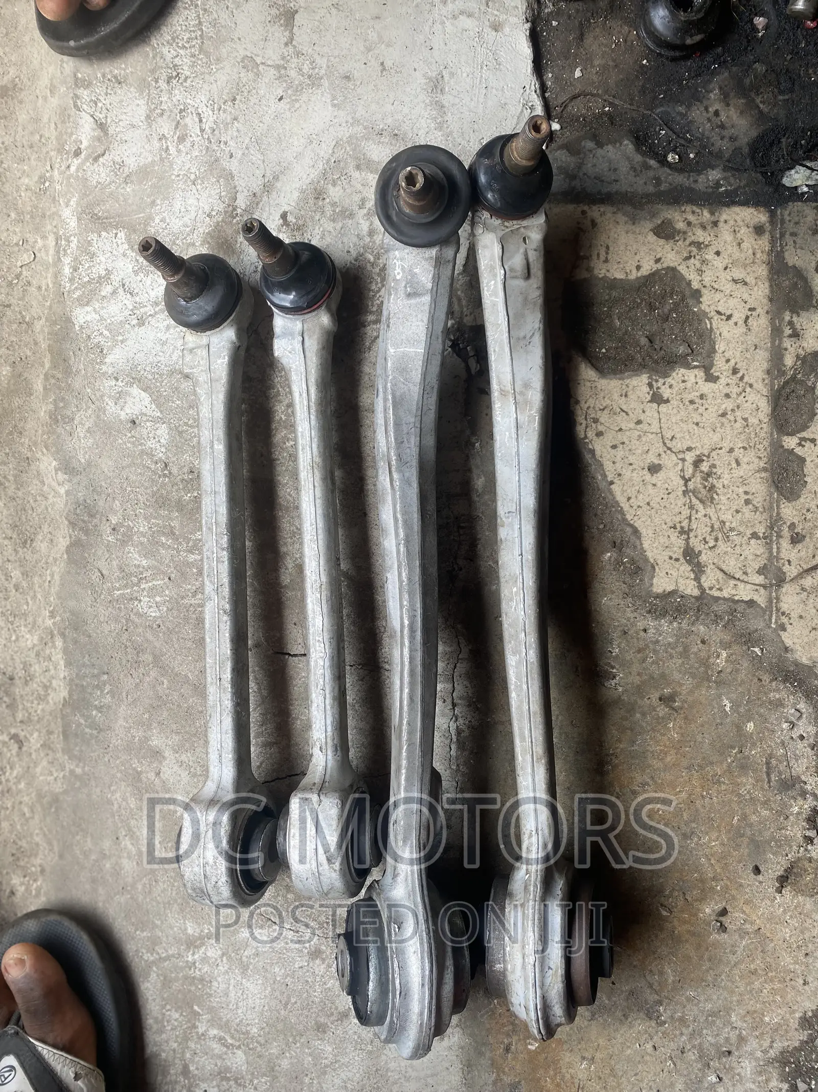 2010-15 Mercedes Benz GLK350 Front Lower Arm
