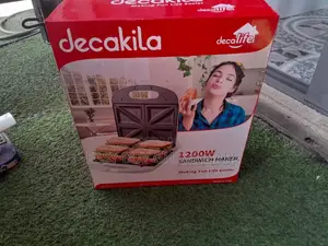 Fresh in Box Modern Sandwich Maker