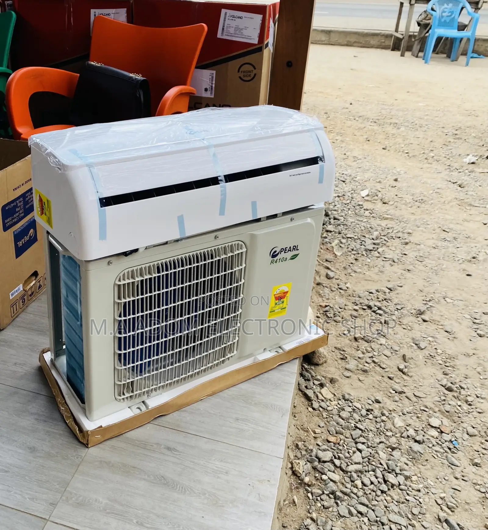 Extremely Chilling Pearl 1.5hp Split Electric Ac(White).
