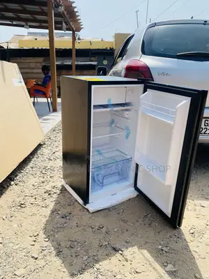 Energy Efficient Pearl PF-109 Single Door Refrigerator 