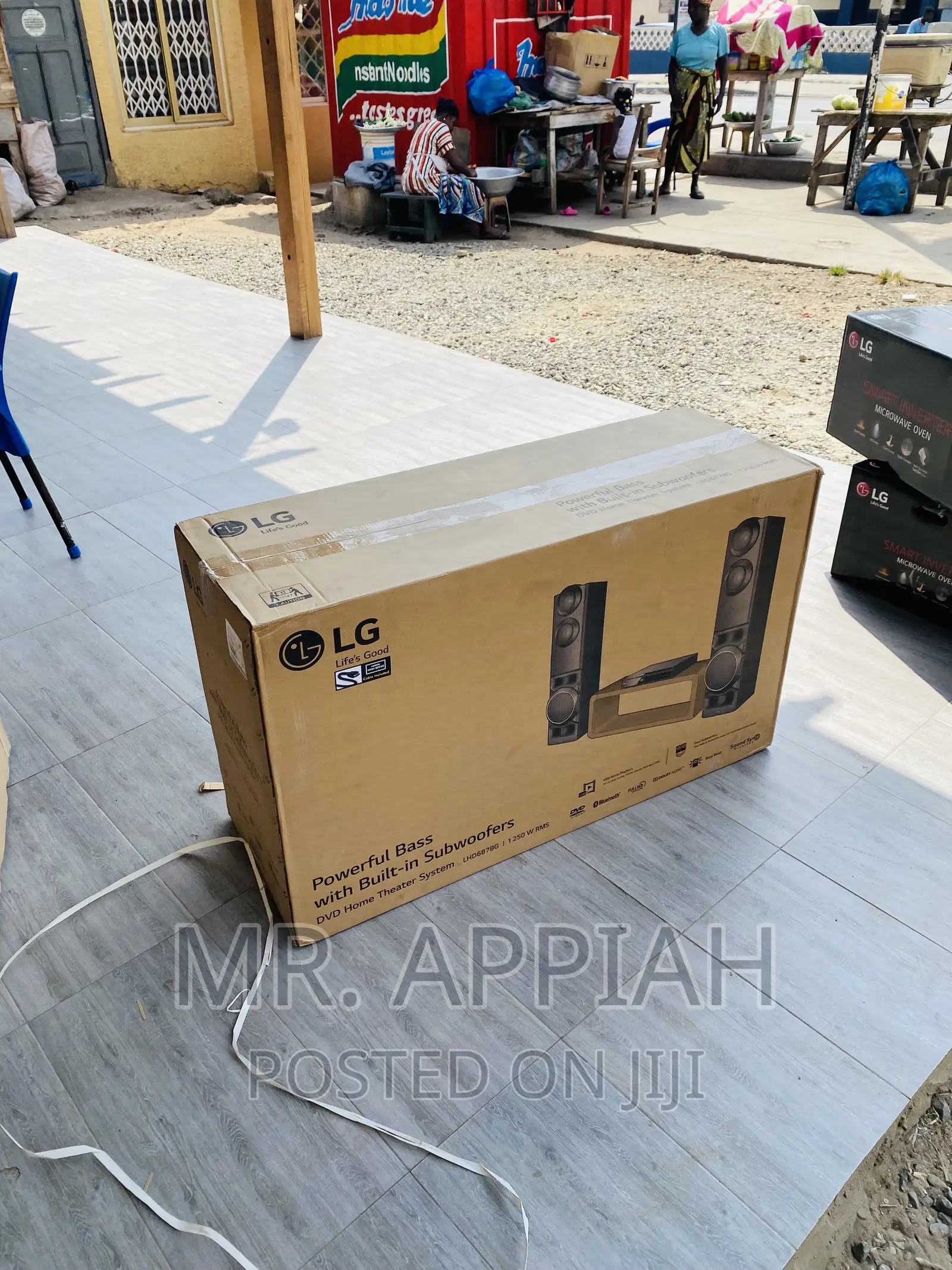 Original LG LHD 687 Bluetooth Home Theater System.