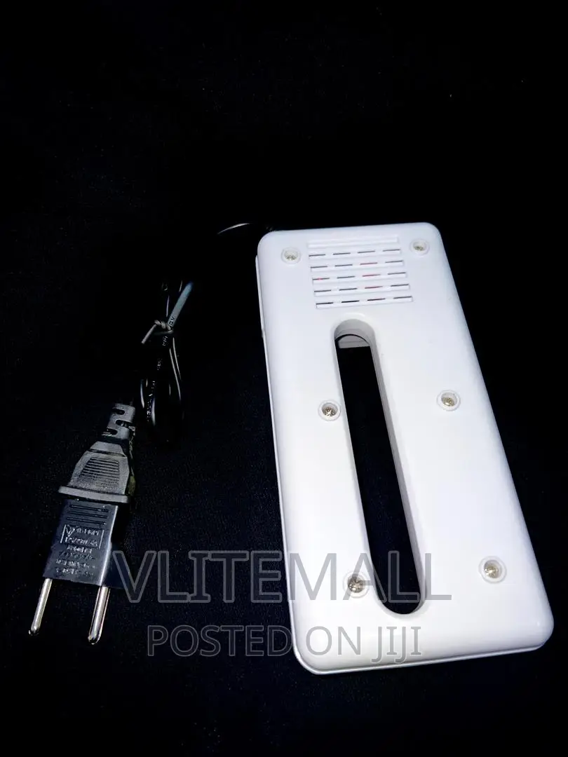 8slots Intelligent Charger for AA/AAA Batteries