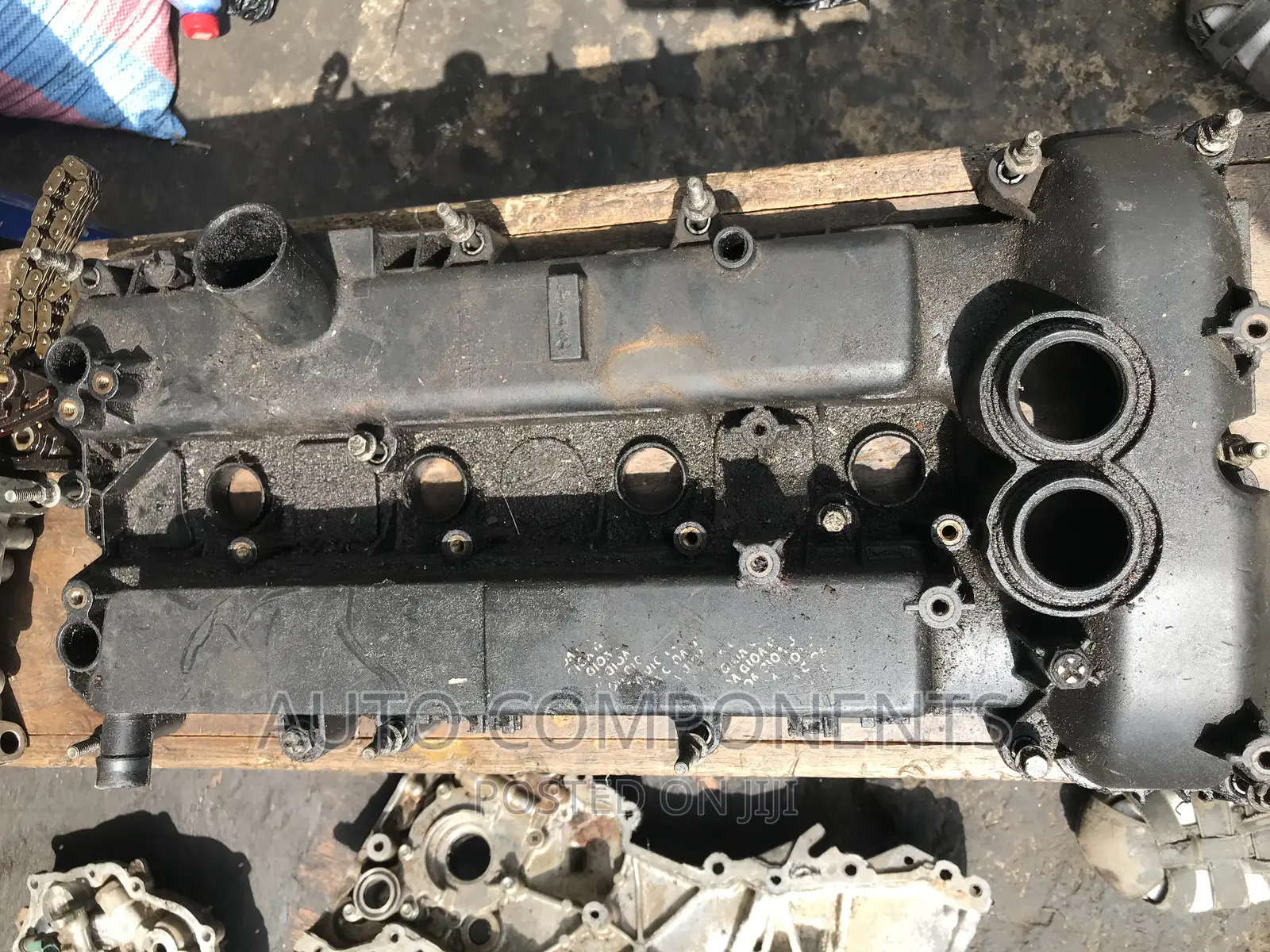 Range Rover Evoque 2014 Valve Cover