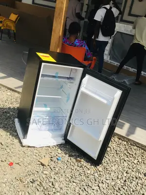 Black Glass PF-109 82L Pearl Singledoor Fridge Topfreezer