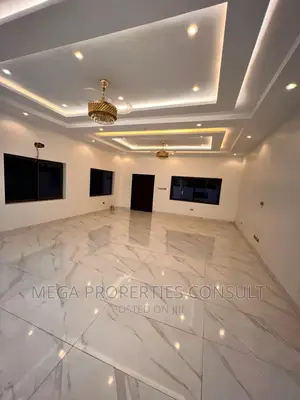 4bdrm House in Ashomang Estate for sale