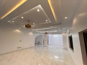 4bdrm House in Ashomang Estate for sale