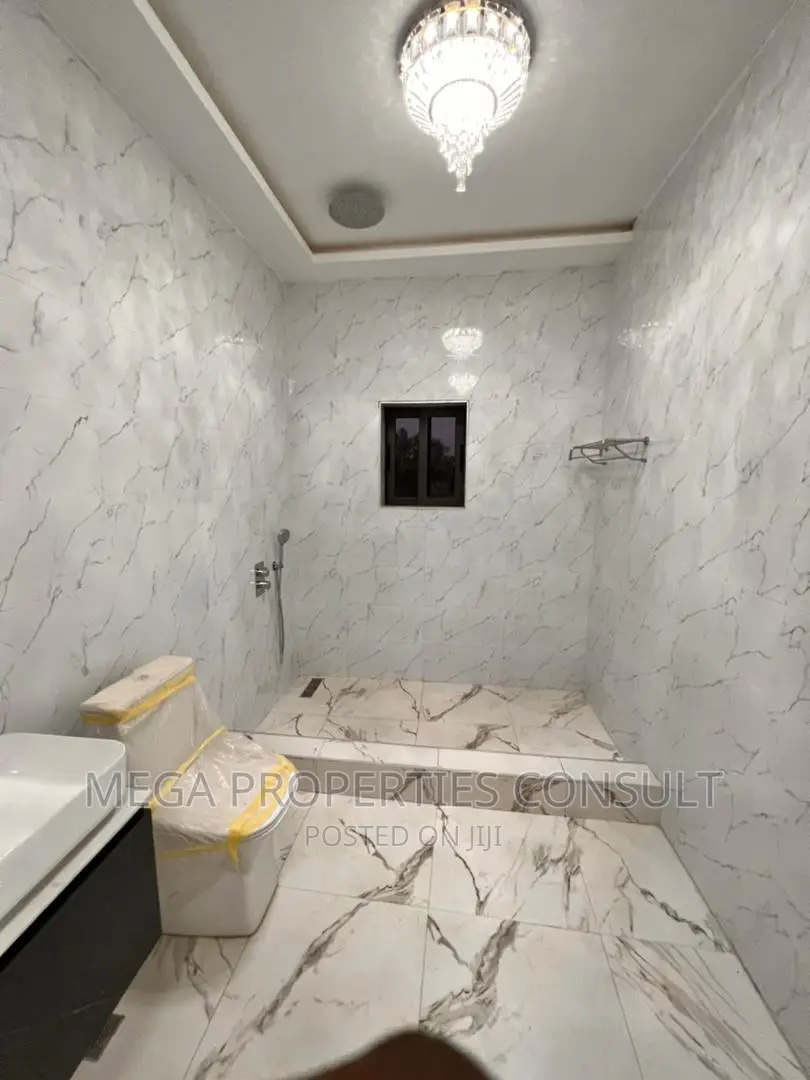 4bdrm House in Ashomang Estate for sale