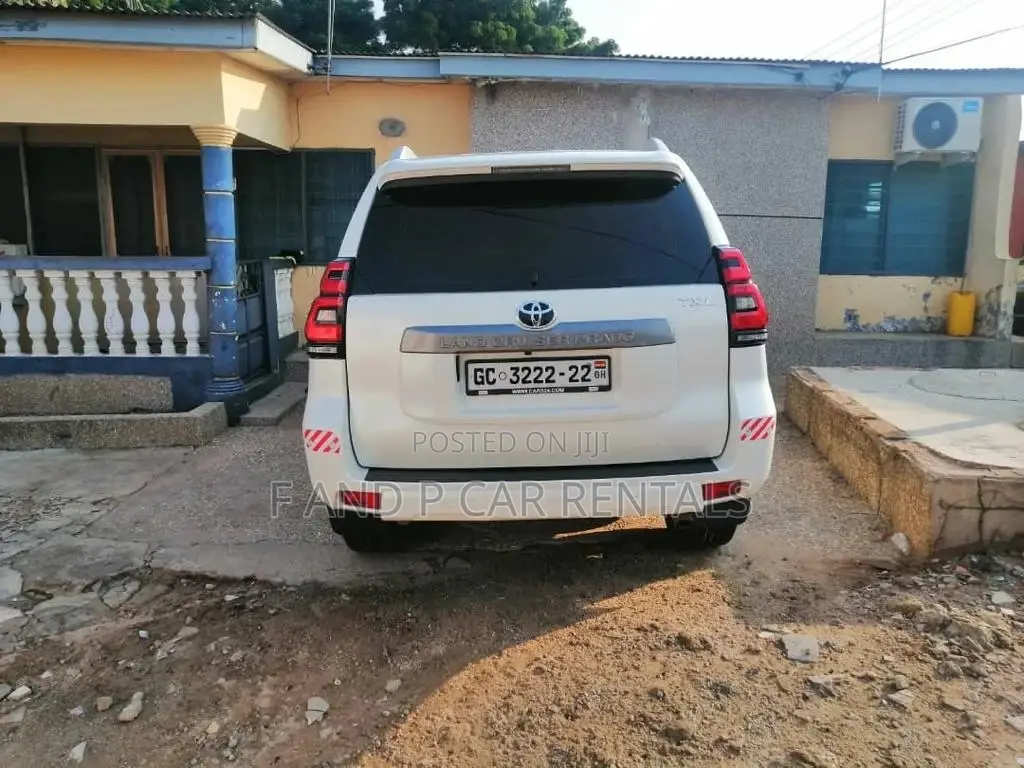 Prado Suv for Hire in Ghana | Chauffeur Included