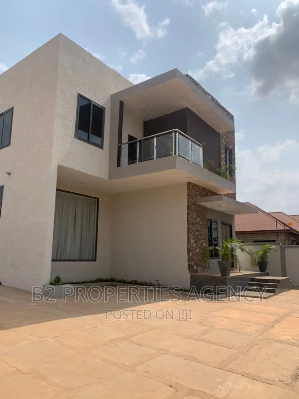Furnished 4bdrm Duplex in B2 Properties Agency, Kumasi Metropolitan