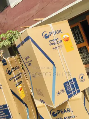Pearl PCF-127 Chestfreezer Singledoor Electric 100 Liters