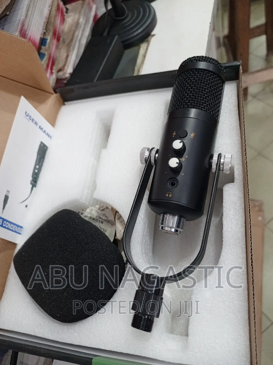 USB Condenser Microphone Recording