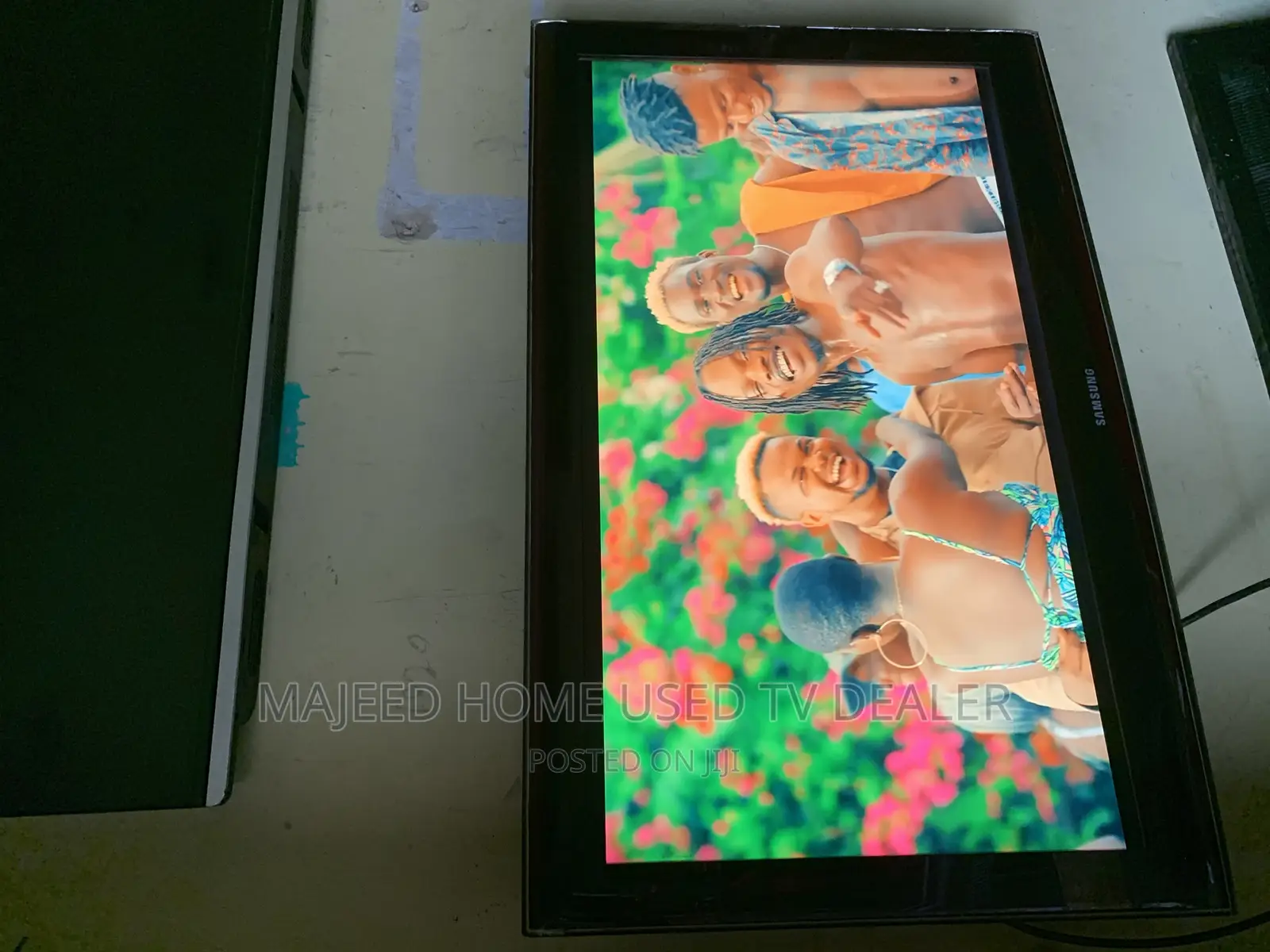 42inches LG Digita TV