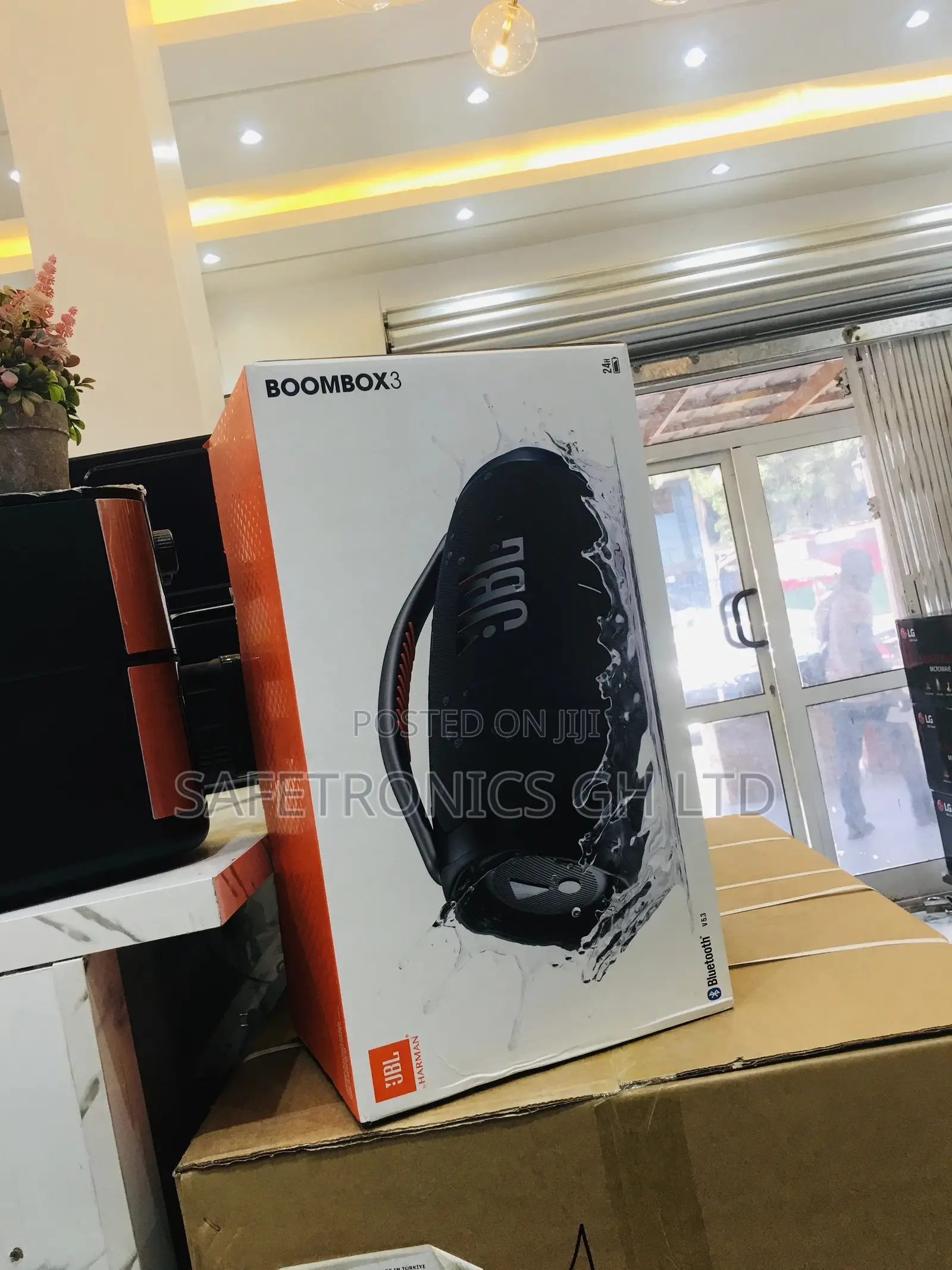JBL Lasting Black Bluetooth Boombox3 Wireless Speaker