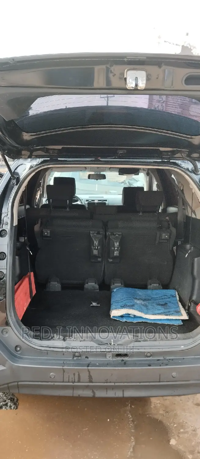 Rent Luxurious Suv