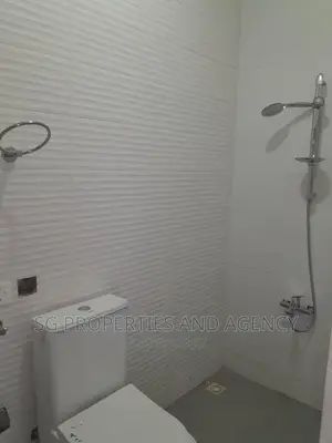2bdrm Apartment in Spintex for rent
