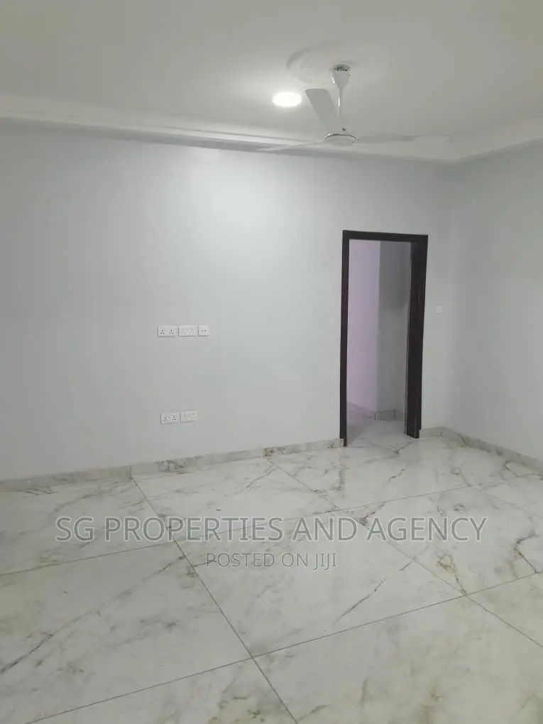 2bdrm Apartment in Spintex for rent