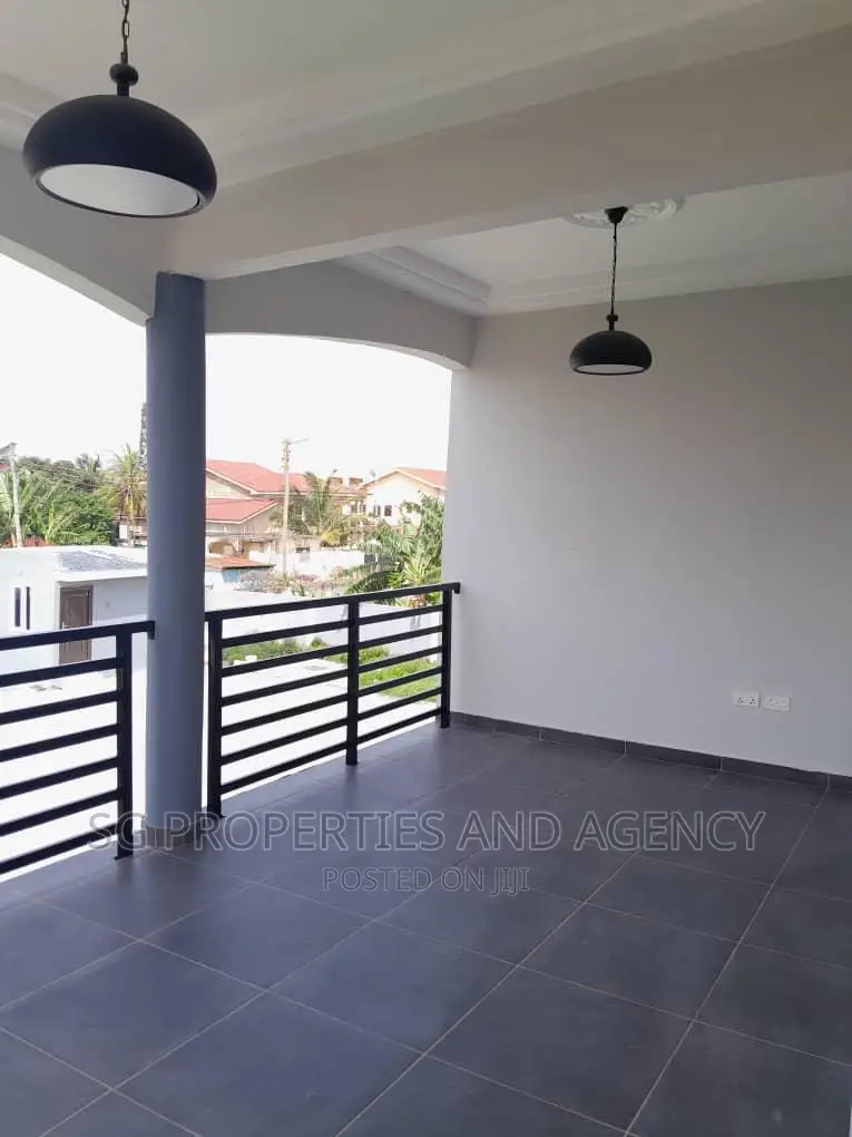 2bdrm Apartment in Spintex for rent