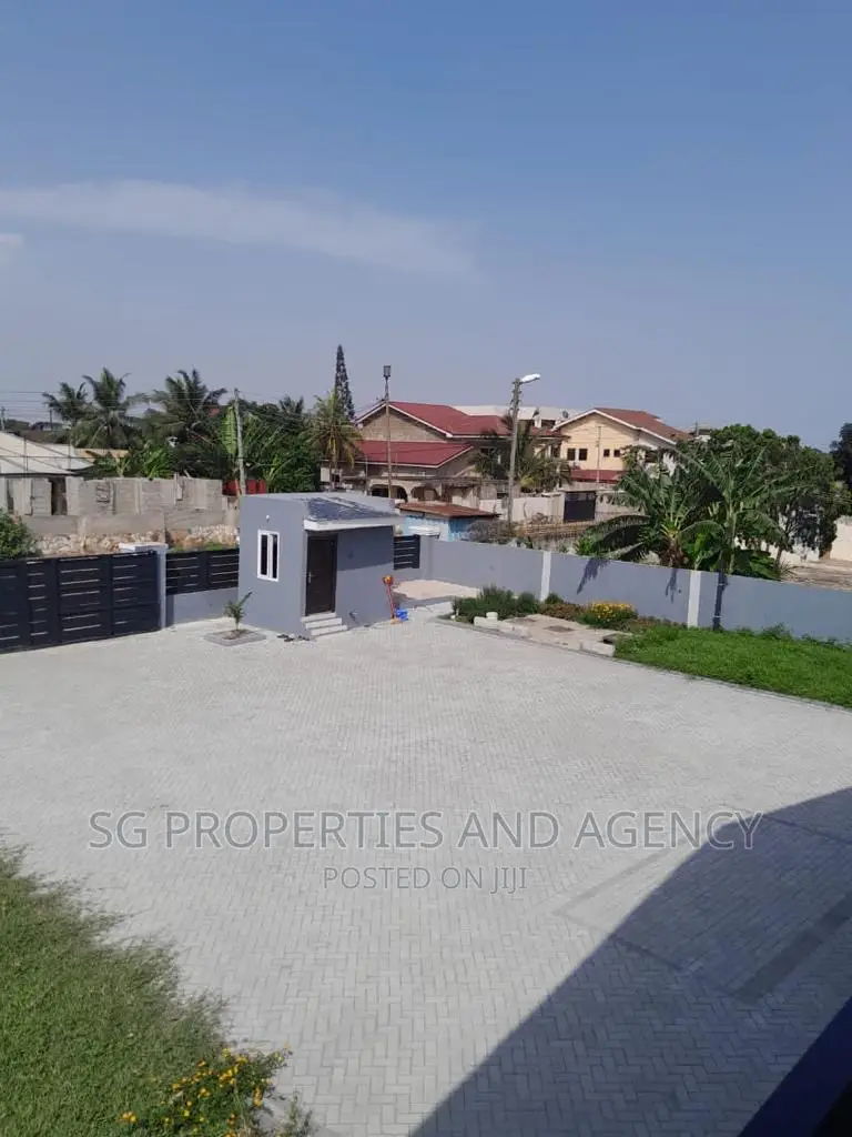 2bdrm Apartment in Spintex for rent