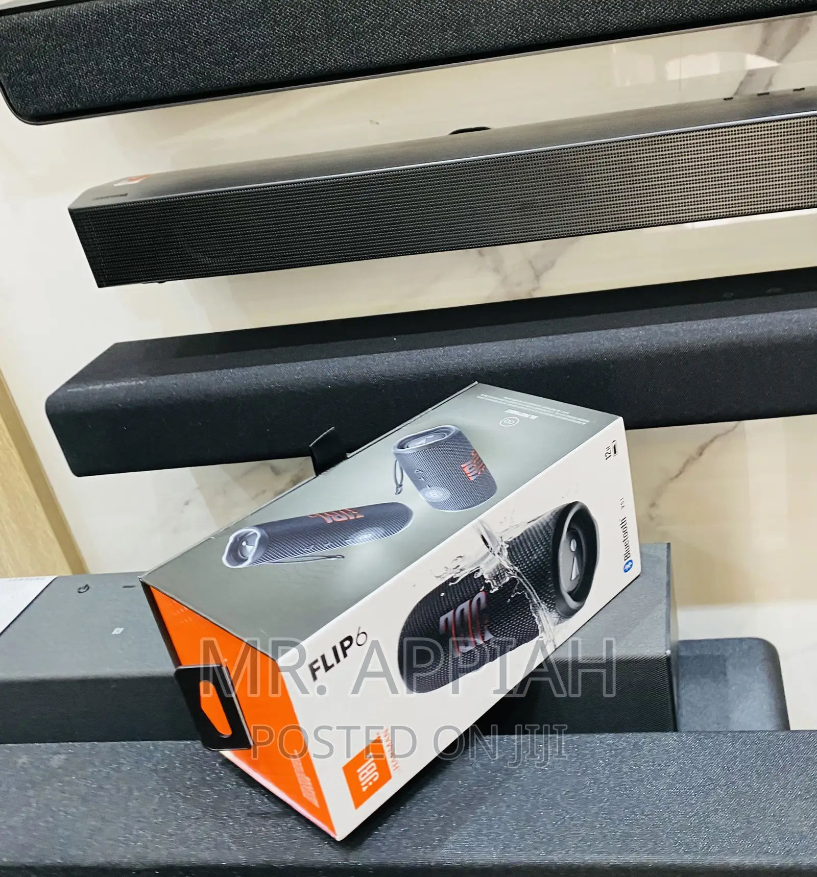 Fabulous JBL Flip 6 Rechargeable Speaker(Black)