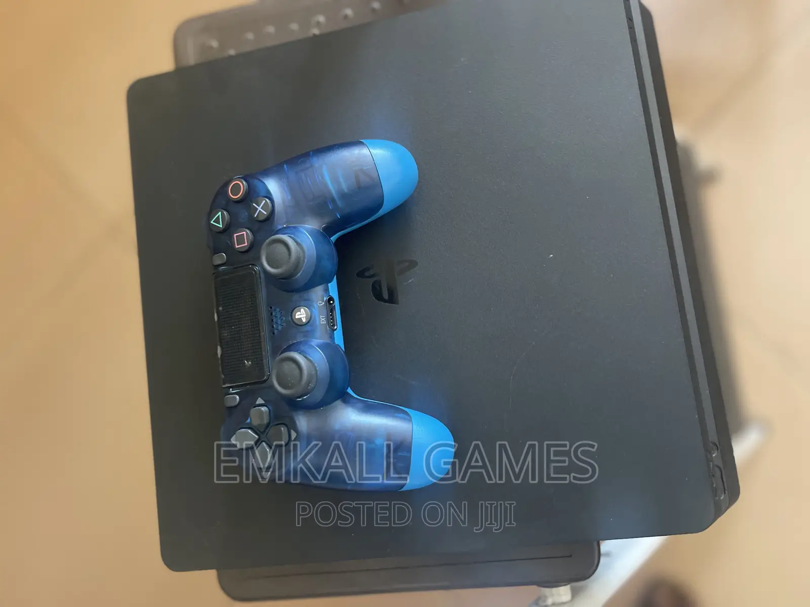 Playstation 4 Slim