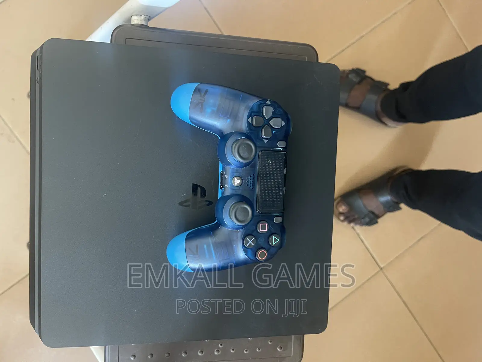 Playstation 4 Slim