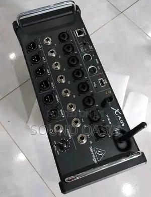 Behringer X Air Xr16 16-channel Digital Mixer