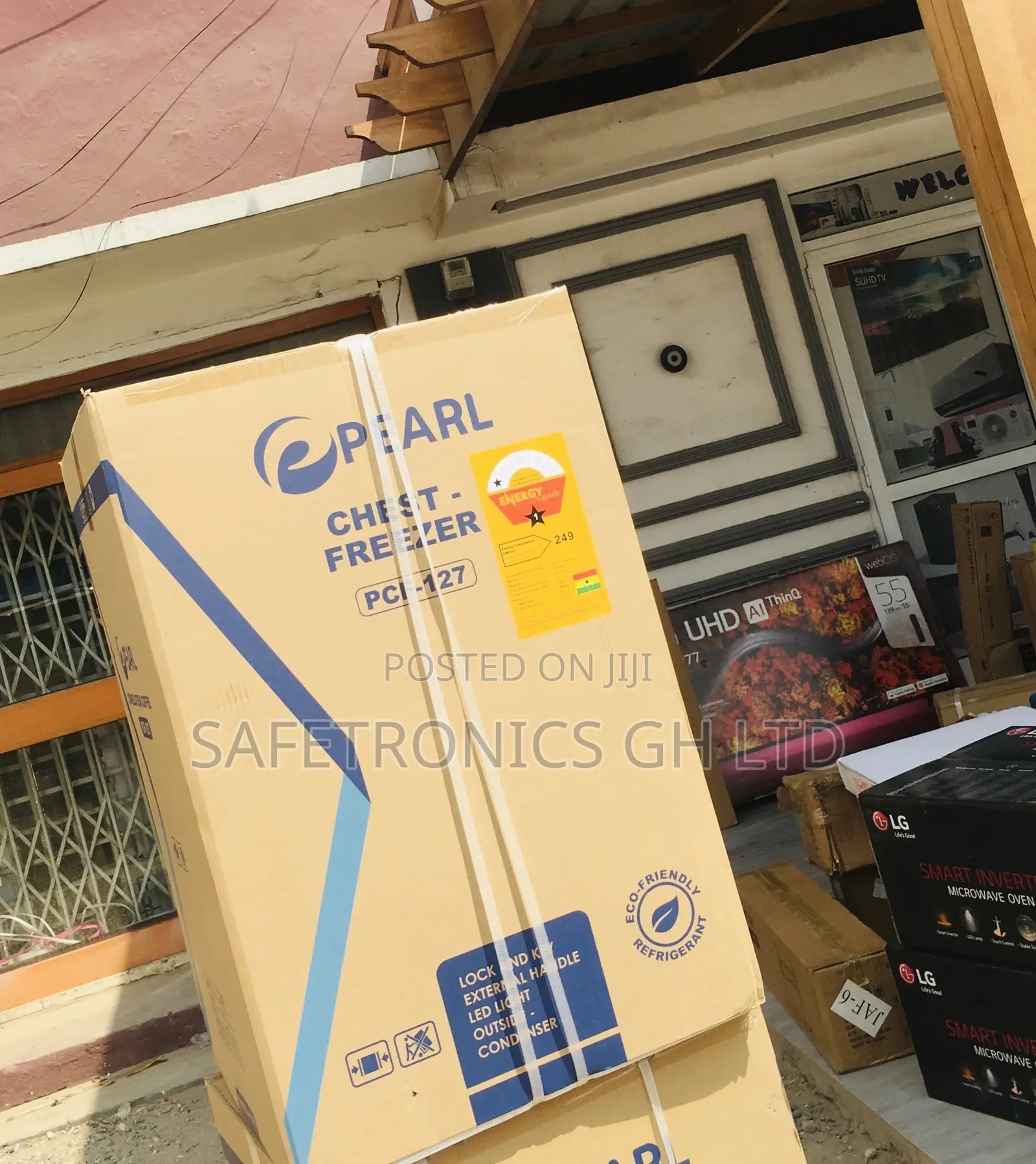 100 Liters Chestfreezer Singledoor Pearl PCF-127 Electric
